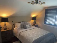 Comfy, Cozy & heartwarming dwelling for up to 4... Hotels in Ypsilanti