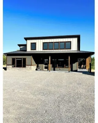 Secluded Winiarski Cabin on Vineyard with Hot Tub