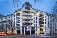 Yuna Porte-Maillot - ApartHotel