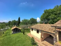 Romantic Hideaway in Lazio Hotels in Selci
