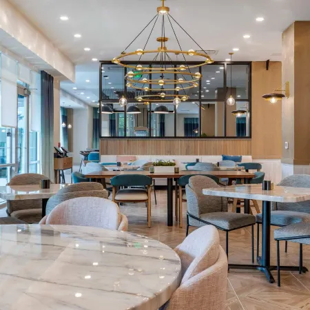 Cambria Hotel Columbia Downtown the Vista