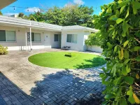 Fabulous Studio 15 Min from the Beach 리틀 하이티 주변 호텔