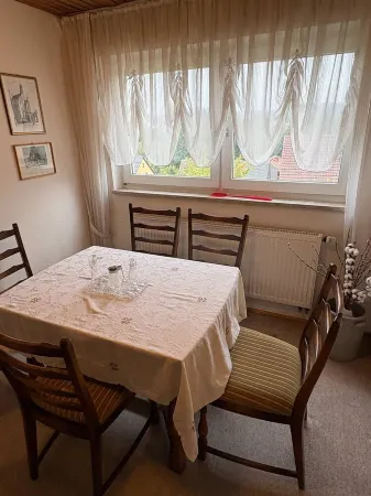 Beautiful Apartment with garden, patio, balcony, and free parking in Röslau Отели рядом с достопримечательностью «Бакёфеле»