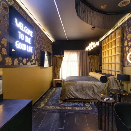 Mint Hotel Rosebank Отели рядом с достопримечательностью «Radiopark Building»