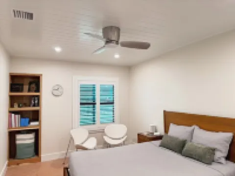 3-Bedroom Dog Lovers' Retreat in Charming Vero Beach