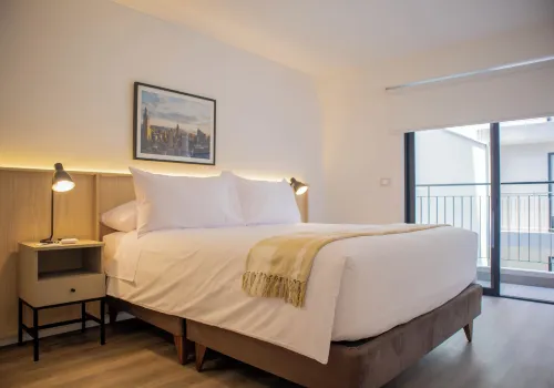 Los Pinos by Wynwood House