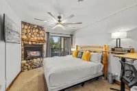 Spacious 3B/3B Condo. Luxury Amenities. ShuffleBoard. HotTubs. 1st FLR. Location - gimnasio