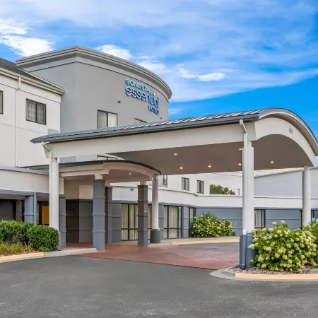 Sonesta Essential Junction City