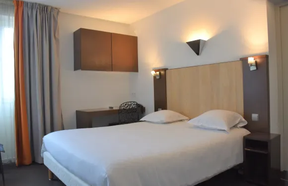 艾克斯安東尼斯亞克酒店