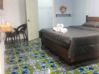 SS GUESTHOUSE Hotels near Mega Bangna