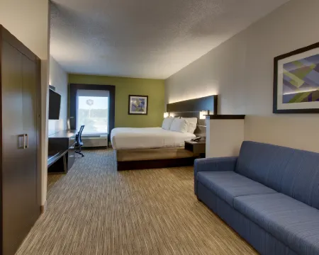 Holiday Inn Express & Suites LEBANON by IHG Hotels in Laclede County
