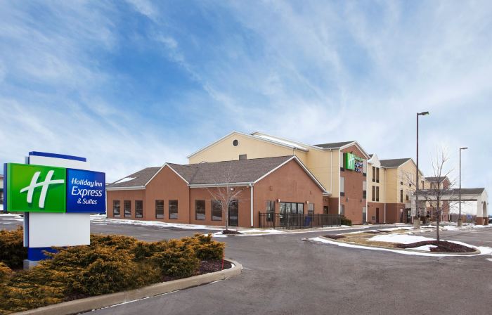 Holiday Inn Express & Suites CLEVELAND-STREETSBORO by IHG