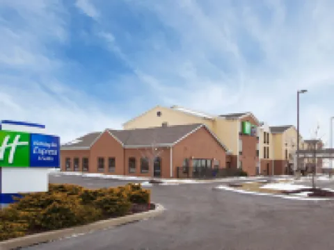 Holiday Inn Express & Suites CLEVELAND-STREETSBORO by IHG Hotels in Streetsboro