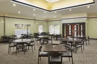 Holiday Inn GRAND RAPIDS - AIRPORT by IHG - Breakfast