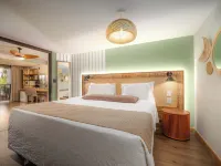 Pousada dos Sonhos Hotels near Jurere Beach