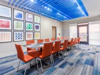 Holiday Inn Express & Suites KEARNEY by IHG Hotels in Clay County