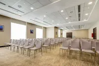 WYNDHAM SANTIAGO AIRPORT