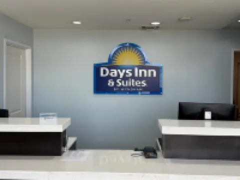 Days Inn & Suites by Wyndham Colorado City/I-20 Hotels in Mitchell County