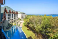 Hilton Grand Vacations Club Paradise Point Hollister - Pools