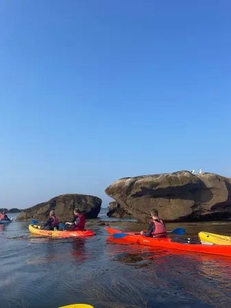 Villa SEA & swimming pool CALM Отели в г. Плонеур-Ланверн