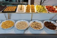 Mays Otel - breakfast