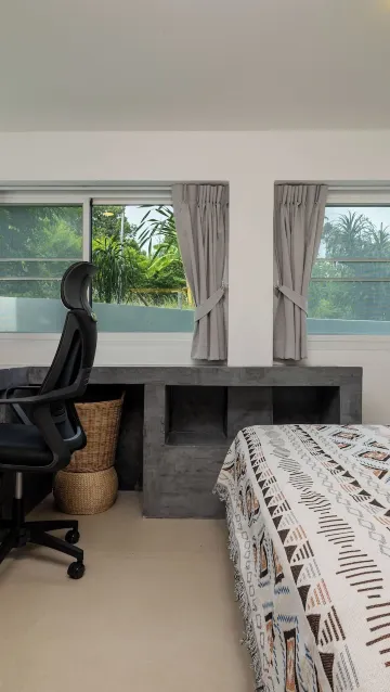 ห้องสวีทสตูดิโอดีไซน์ 1 เตียงคิงไซส์ ลานระเบียง วิวสวน