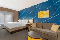 Comfort Inn Dayton South - parking