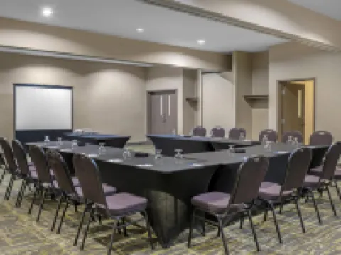 Best Western Plus Dartmouth Hotel  Suites Hotels in Dartmouth