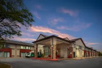 Quality Inn & Suites 5585 Ambler Drive Mississauga Ontario - Parking
