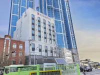 Bon Hotel Business Hotels near Gupo Station