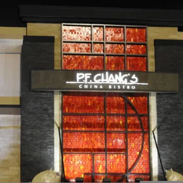 Casa del Sol-a Hospitals Malls Restaurants and Train Ride to Coliseo