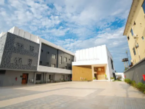 GREYFIELD酒店和公寓 貝寧城酒店