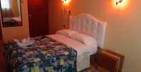 Hostal SPERIA Hotel a 
