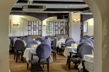 Best Western Reading Calcot Hotel Отели рядом с достопримечательностью «Оракл»