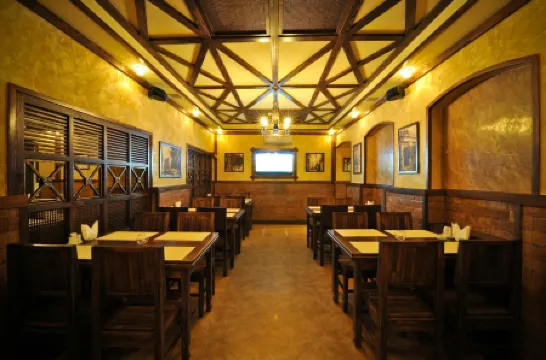 Du Port Hotel Отели рядом с достопримечательностью «Ичеришехер»