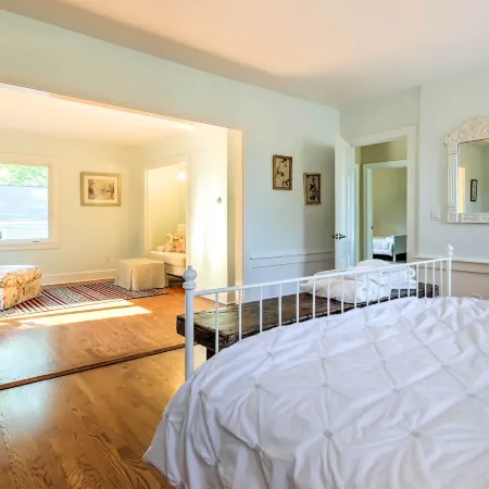 Large Kennebunk Home, Walk to Beach < 2 Mi to Town