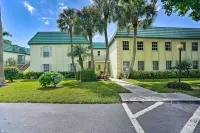 Relaxing Condo w/ Screened-in Lanai, 4 Mi to Beach - Condos