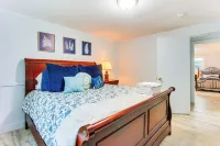 Lakefront Cabin w/ Panoramic Water View & Access - 3-Star