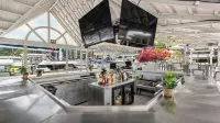 The Moorings Yacht Club Hotel - bar