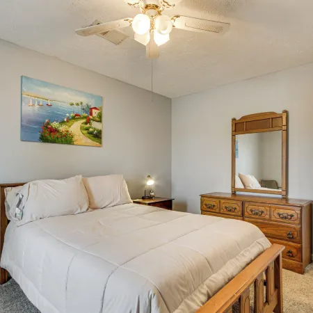 Near Tennessee River! Pet-friendly Family Cottage!
