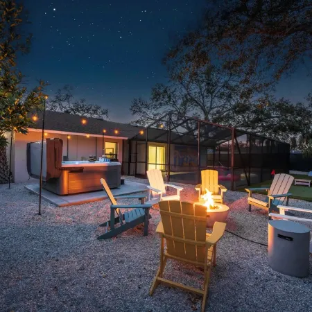 NEW! 2 mi to IMG, Heated Salt Pool, Hot Tub, Game Room, Putting Green