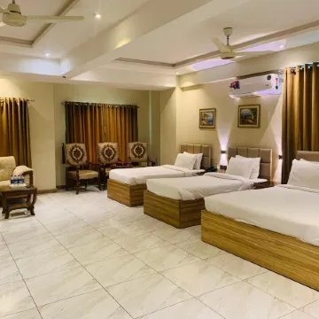 Pearl Inn Hotel
