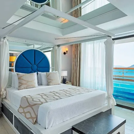 Meis Exclusive Hotel