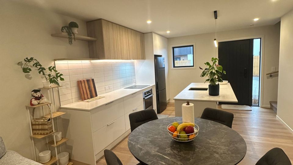 Double Bedroom in Newly Built Townhouse
