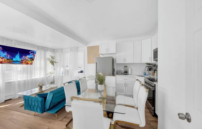 Uscale 2BR Escape in the Heart of NYC