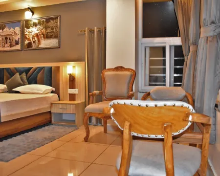 Hotel US Tower Hotels in Devaprayag