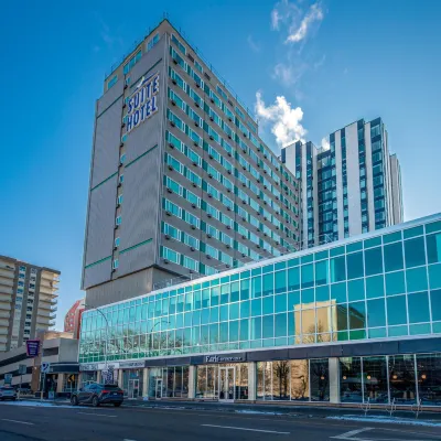 堪帕斯大樓套房飯店 MacEwan University附近的飯店