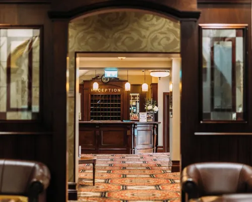 Adair Arms Hotel Избранное Photos