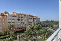 2-bedroom Stay in Isla Canela - bañera