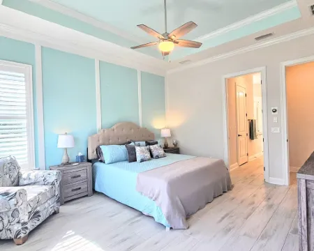 New Custom House! Private, Clean, Safe! Walk to the Beach! Hotels in Butler Beach